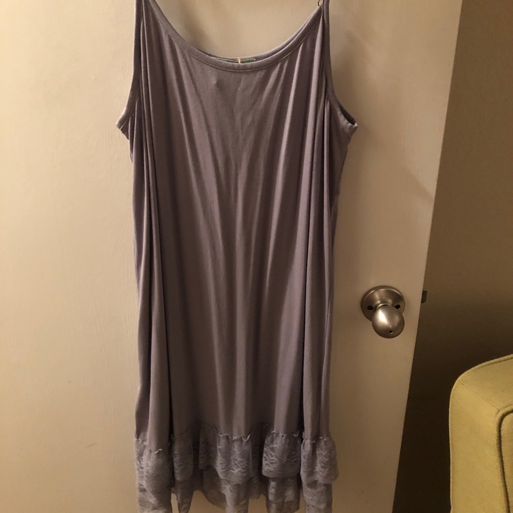 Slip, dress extender.